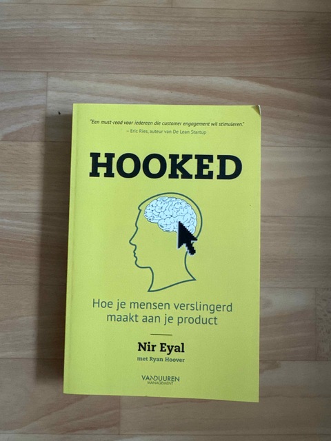 9789089652706-Hooked