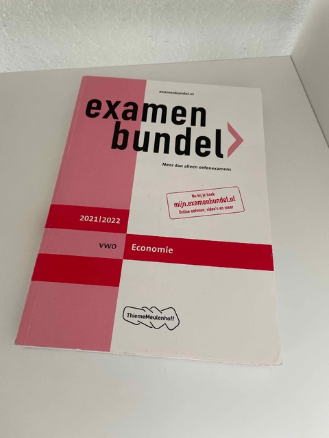 9789006491630-Examenbundel-vwo-Economie-20212022