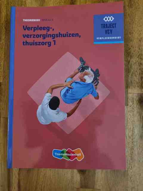 9789006910414-Verpleeg-verzorgingshuizen-thuiszorg-1-niveau-4