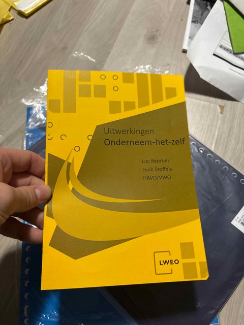 9789460200571-uitwerkingen-onderneem-het-zelf