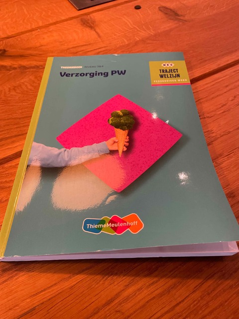 9789006858808-Verzorging-PW-NIveau-3-4-Theorieboek