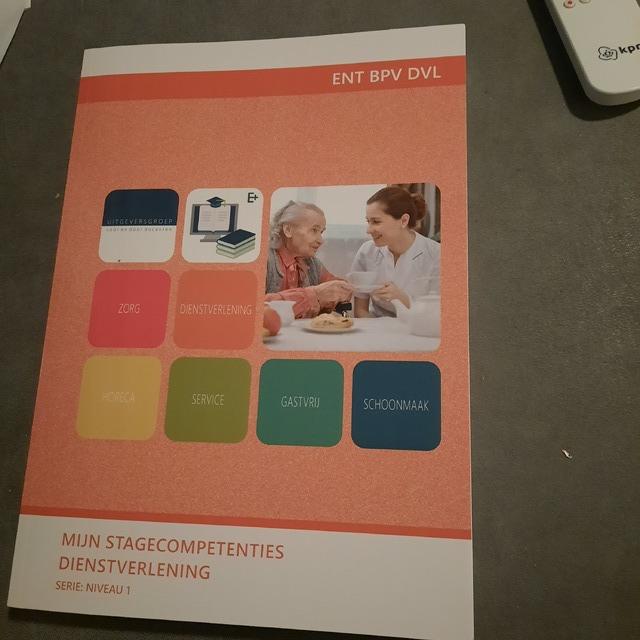 9789400228405-ENT-BPV-DVL-Mijn-stagecompetenties-dienstverlening-en-zorg