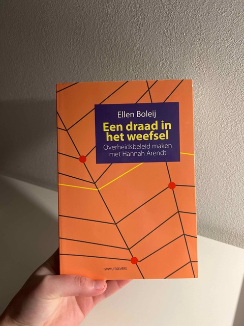 9789492538765-Een-draad-in-het-weefsel