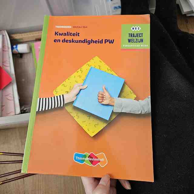 9789006622249-Kwaliteit-en-deskundigheid-PW-niveau-34-Theorieboek