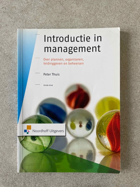 9789001122058-Introductie-in-management