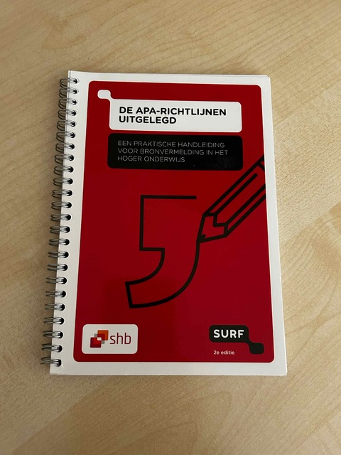 9789072482204-De-APA-richtlijnen-uitgelegd