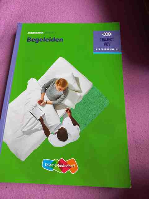 9789006910339-Begeleiden-niveau-4-Theorieboek