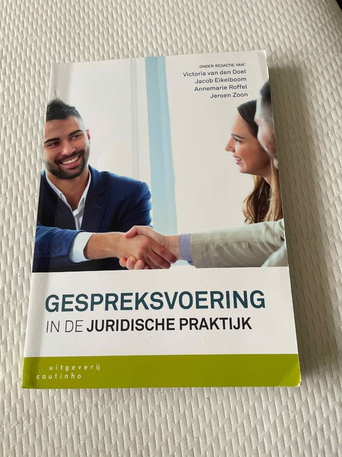 9789046904909-Gespreksvoering-in-de-juridische-praktijk