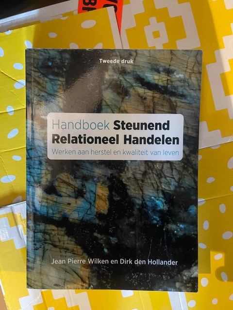9789085602477-Handboek-steunend-relationeel-handelen