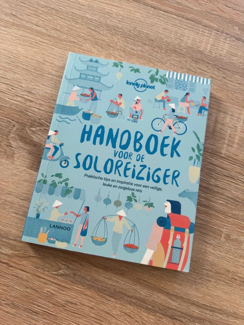 9789401447034-Handboek-voor-de-soloreiziger