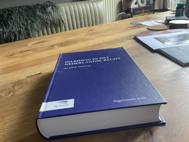 9789082849509-Inleiding-in-het-Nederlandse-recht