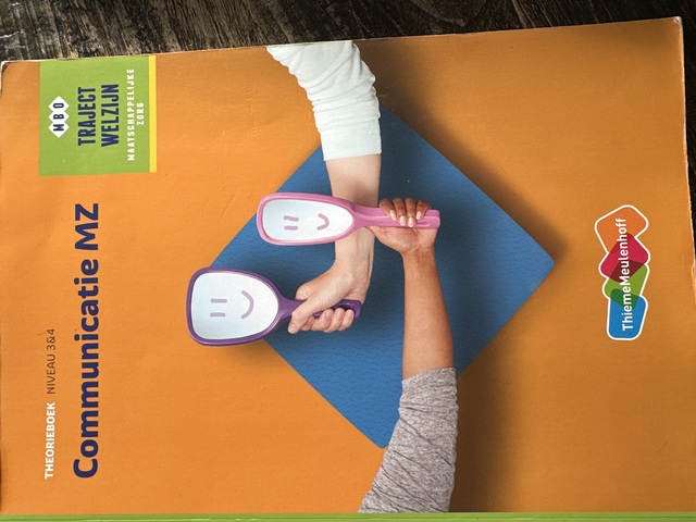 9789006622126-Communicatie-MZ-Basisboek-theorie-niveau-3-en-4