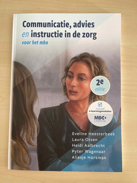 9789083251387-Communicatie-advies-en-instructie-in-de-zorg