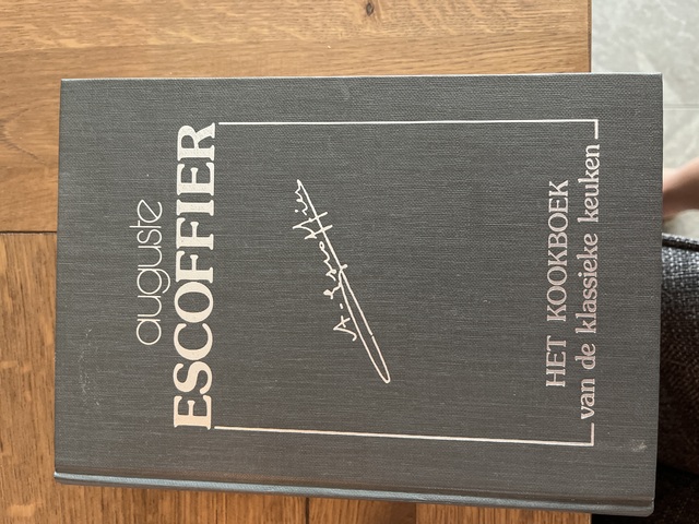 9789061941781-KOOKBOEK-VAN-DE-KLASSIEKE-KEUKEN