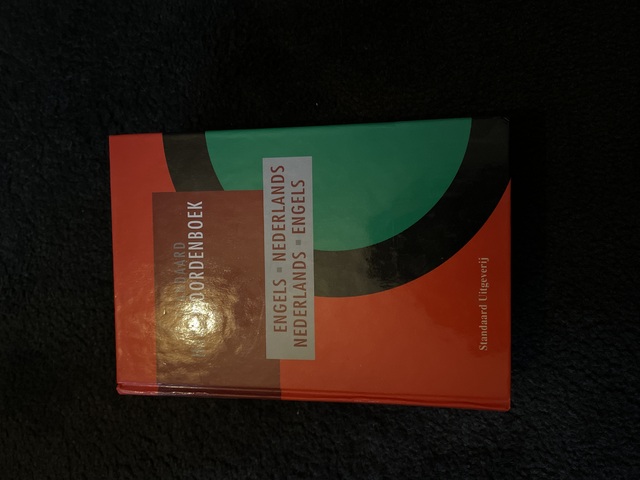 9789002194870-Standaard-handwoordenboek-Engels-Nederlands-Nederlands-Engels