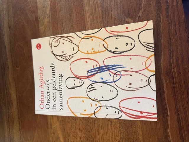 9789462672505-Onderwijs-in-een-gekleurde-samenleving