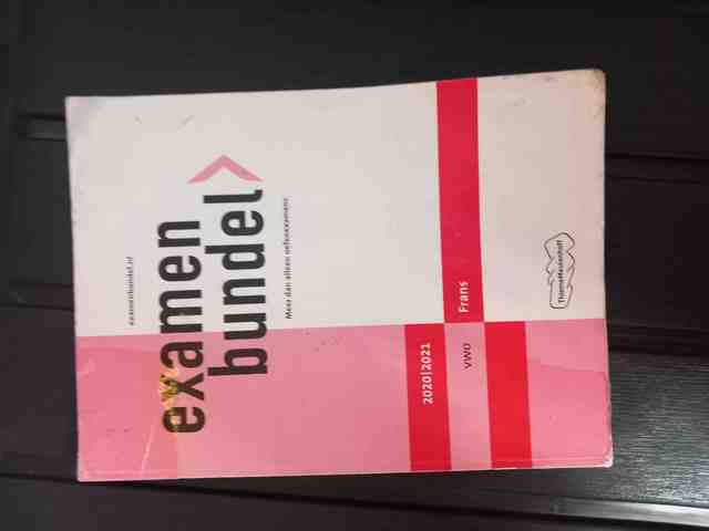 9789006781359-Examenbundel-vwo-Frans-20202021