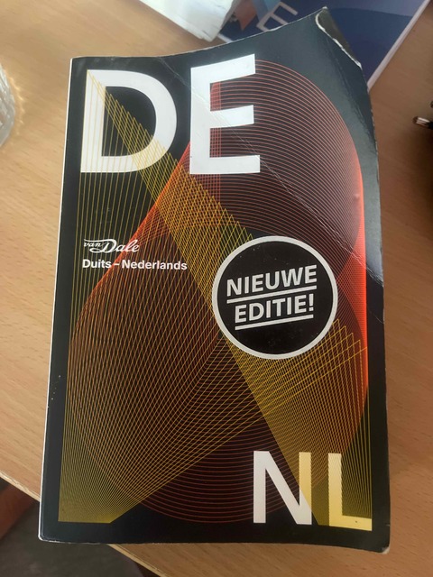 9789460774287-Van-Dale-Pocketwoordenboek-Duits-Nederlands