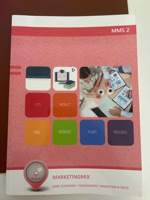 9789400228078-MMS-2