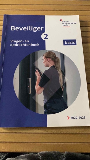 9789493252257-Beveiliger-Vragen-en-opdrachtenboek-