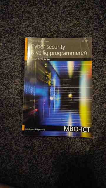 9789057523816-Cyber-security-veilig-programmeren