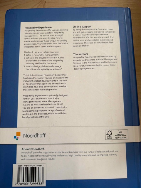 9789001299583-Hospitality-Experience