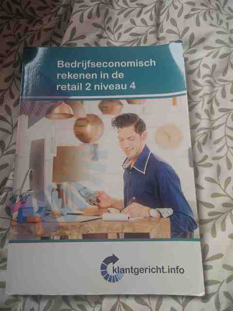 9789037231809-Bedrijfseconomisch-rekenen-in-de-retail-2-niveau-4