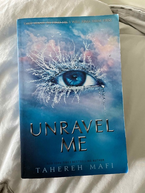 9781405291767-Unravel-Me