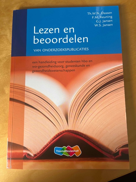 9789006978063-Lezen-en-beoordelen-van-onderzoekspublicaties