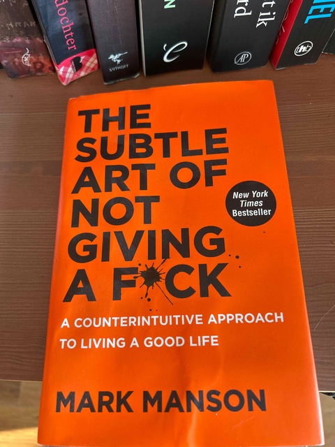 9780062457714-The-Subtle-Art-of-Not-Giving-a-Fck