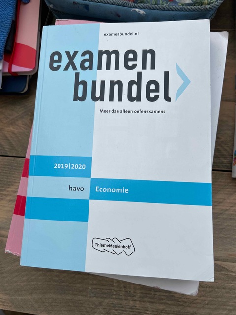 9789006690910-Examenbundel-havo-Economie-20192020