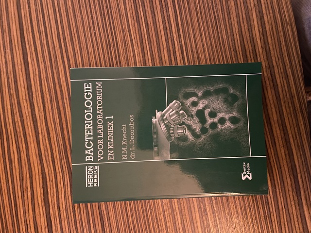 9789077423424-Bacteriologie-voor-laboratorium-en-kliniek-1