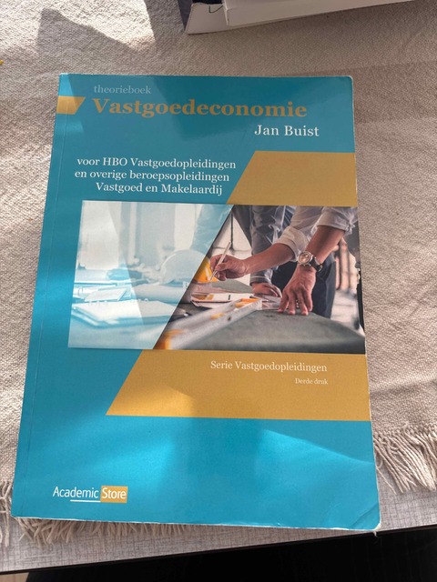9789082983845-Vastgoedeconomie