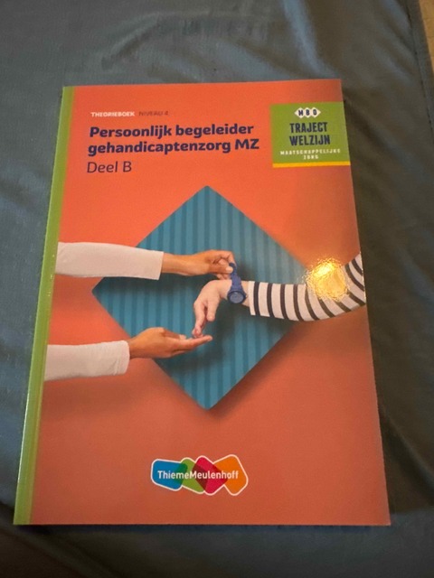 9789006858976-Traject-Welzijn-Theorieboek-Persoonlijk-begeleider-gehandicaptenzSL