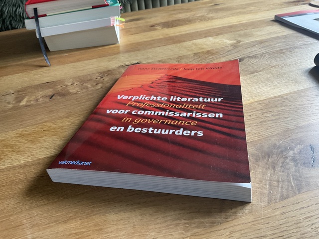 9789462761612-Verplichte-literatuur-voor-commissarissen-en-bestuurders