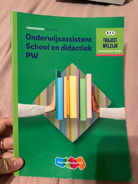 9789006858877-Onderwijsassistent-School-en-didact-SL-Niveau-4-Theorieboek