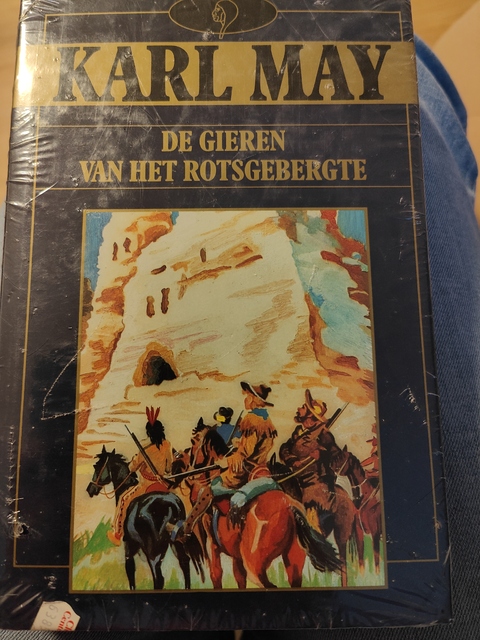 9789067901468-De-gieren-van-het-Rotsgebergte