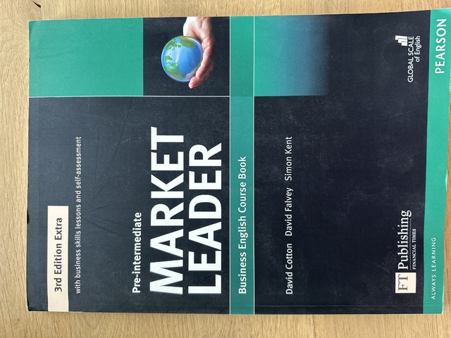 9781292134796-Market-Leader-Extra-Pre-Intermed.-CoursebkDVD