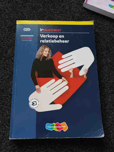 9789006315110-InBusiness-Commercieel-Niveau-34-verkoop-en-relatiebeheer-Leerwerkboek