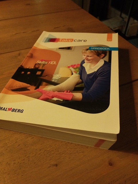 9789402039016-Take-Care-Niveau-34-Skills-ADL-Handboek