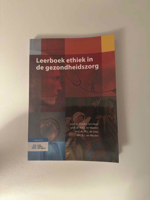 9789036824422-Leerboek-ethiek-in-de-gezondheidszorg