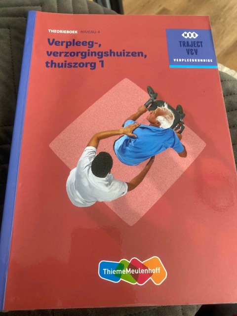 9789006910414-Verpleeg-verzorgingshuizen-thuiszorg-1-niveau-4