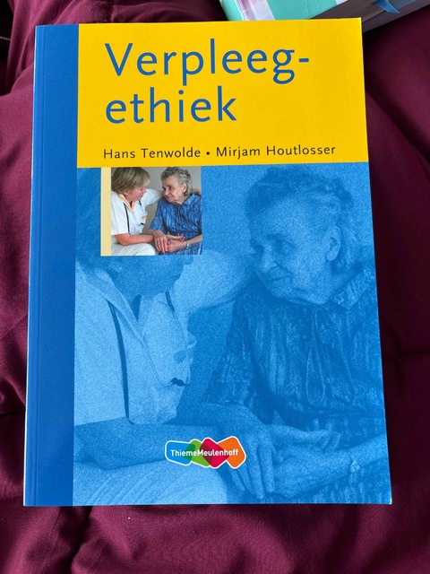 9789055745982-Verpleegethiek-HB-Tekstboek