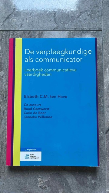 9789036818735-De-verpleegkundige-als-communicator