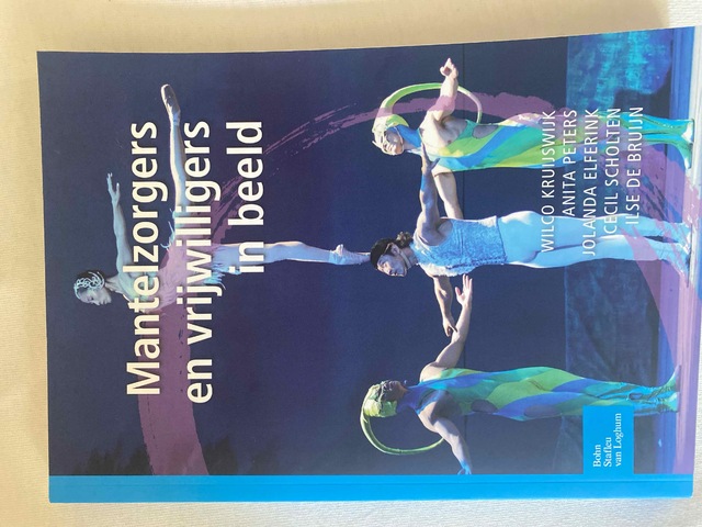 9789031392261-Mantelzorgers-en-vrijwilligers-in-beeld