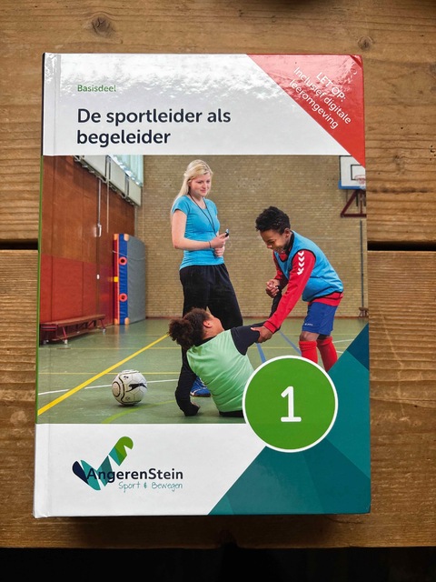9789037256055-De-sportleider-als-begeleider-deel-1