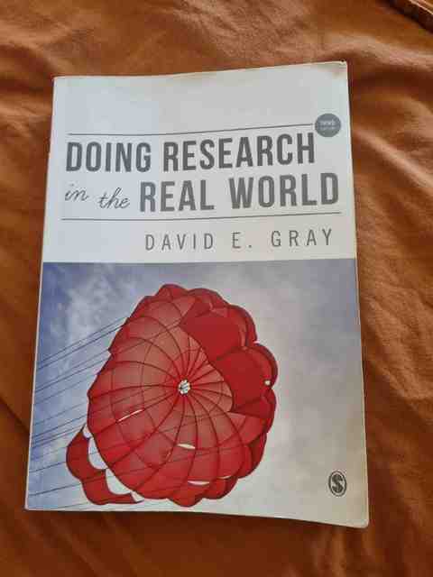 9781446260197-Doing-Research-in-the-Real-World