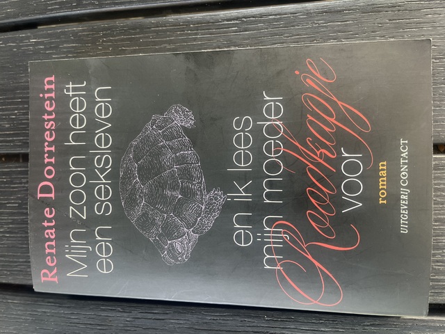 9789025427559-Mijn-Zoon-Heeft-Een-Seksleven-En-Ik-Lees-Mijn-Moeder-Roodkapje-Voor