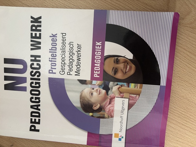9789001881436-NU-Pedagogisch-Werk-Profielboek-Gespecialiseerd-Pedagogisch-Medewerker-PedagogiekOnline