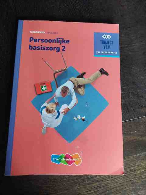 9789006910322-Persoonlijke-basiszorg-Theorieboek-Niveau-4